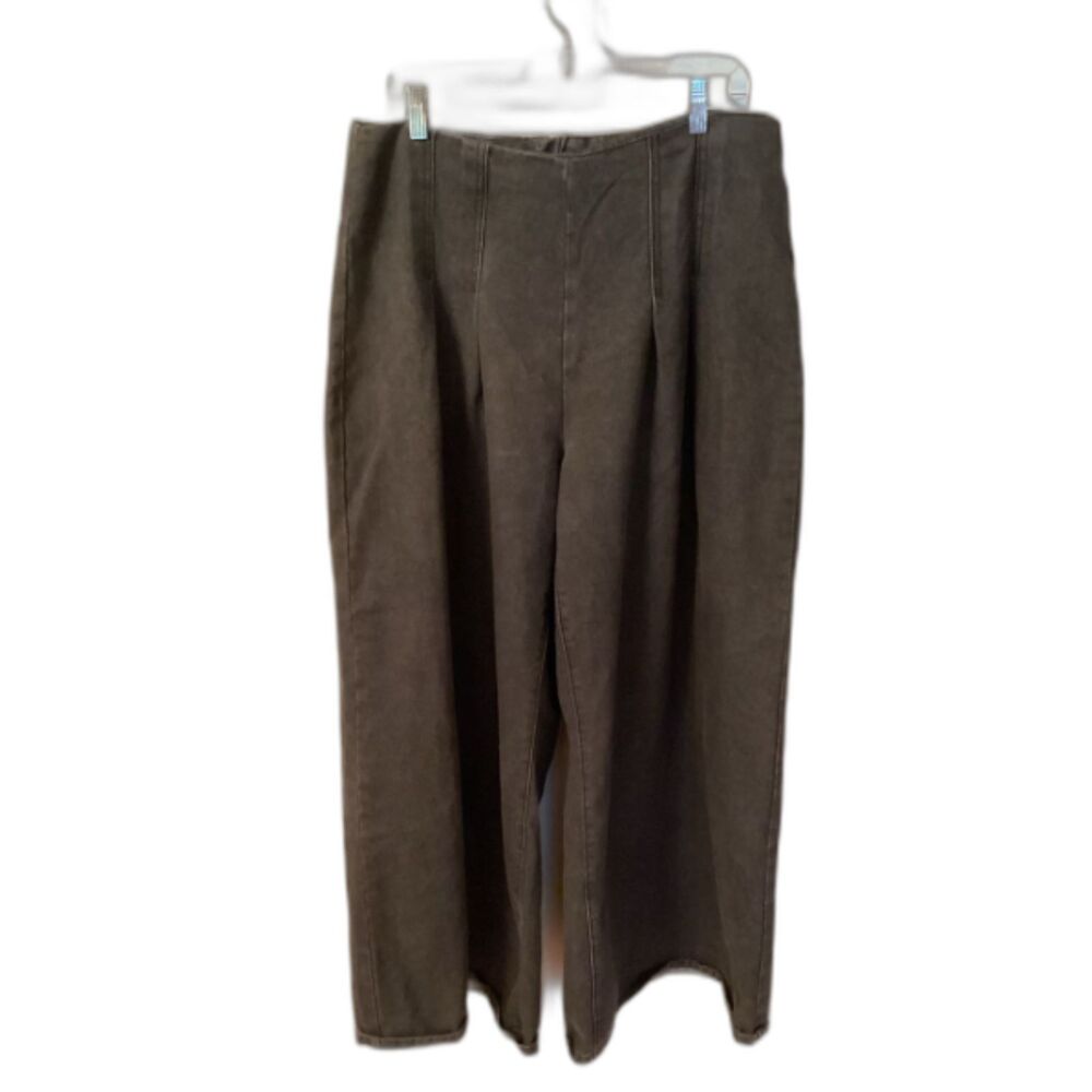 Shein  sz 32 x 32 Pleated Exaggerated wide leg back zip jeans